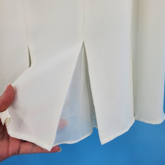 Tapemeasure ivory pleated skirt 12 - Picture 4 of 10